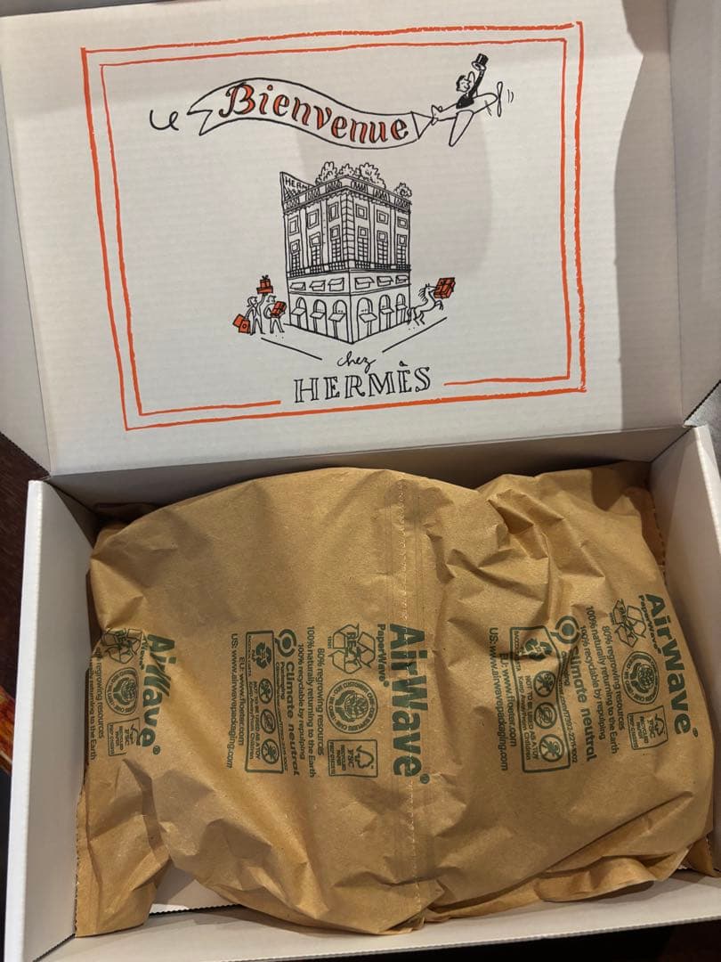 エルメス★クレームレマン★ハンドクリーム★新品未開封★メッセージカード.リボン付