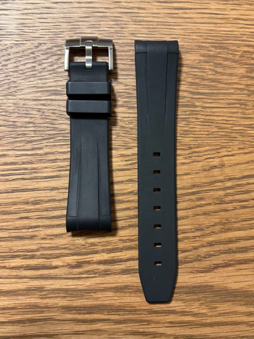 【スイス製】定価3.6万ROLEX デイトナ用 　RUBBER B 【尾錠付】