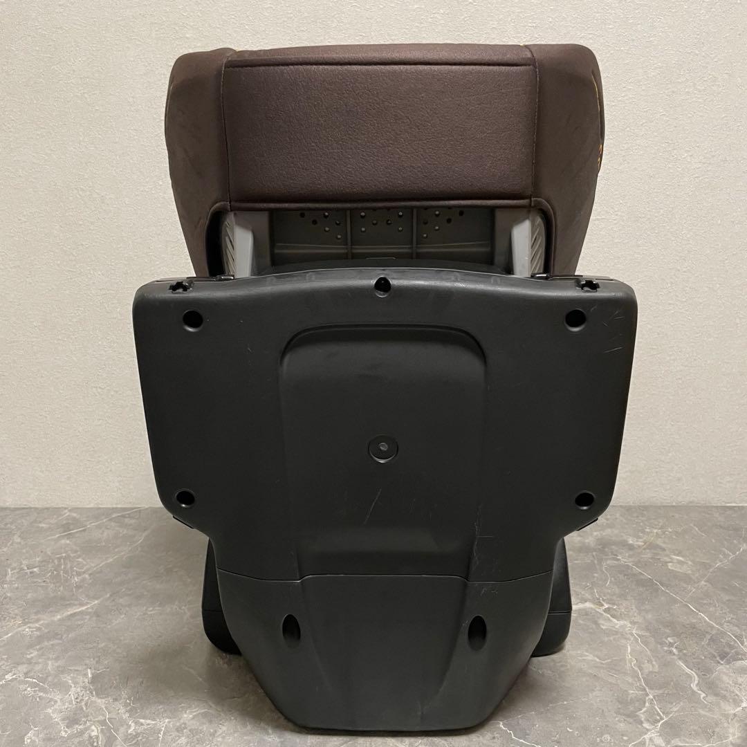 コンビ　ゼウスターンユーロ チャイルドシート　CV-ETY ブラウン