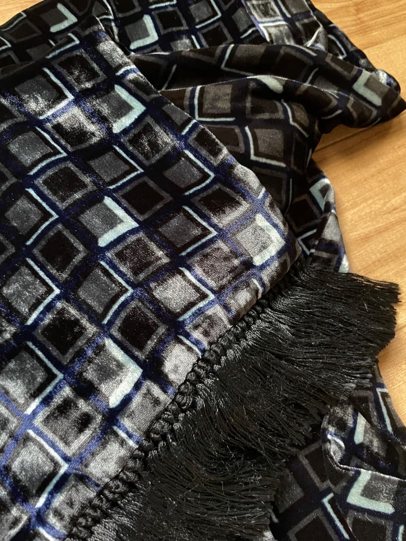 GIORGIO ARMANI ストール（イタリア製）