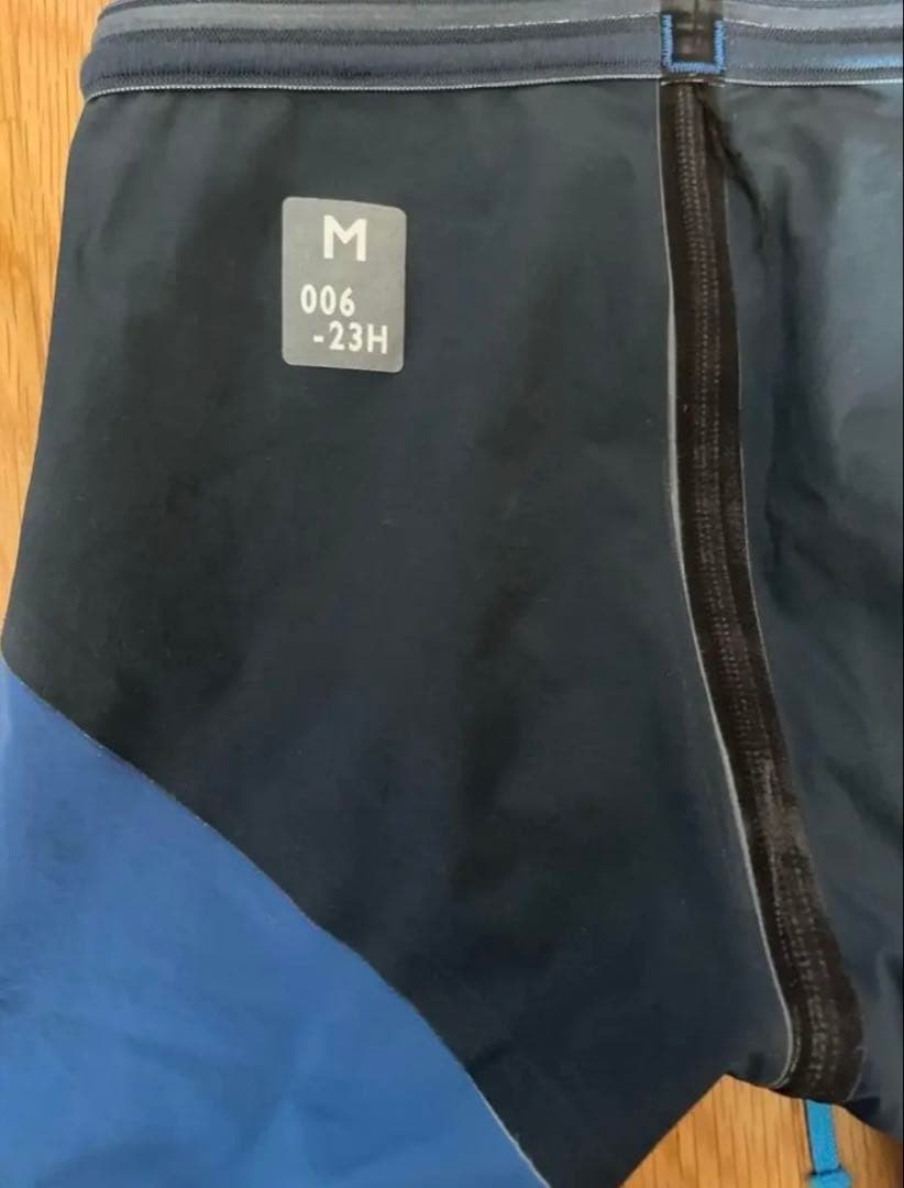 arena 青 Mサイズ 競泳水着