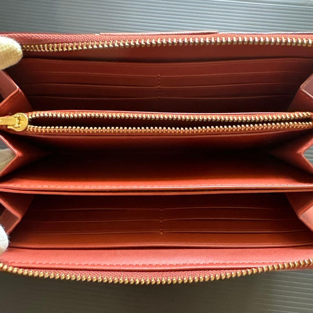 《 新品同様 》 コーチ 長財布 ラウンドファスナー