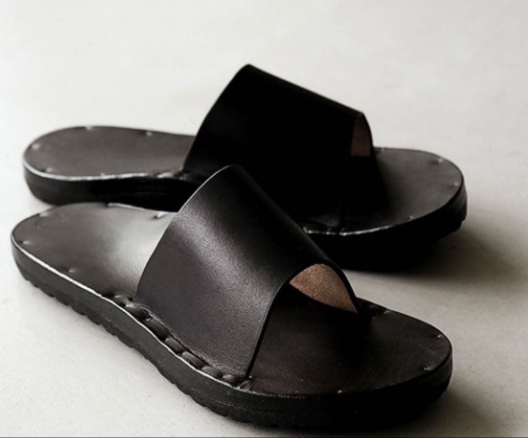 ユッタニューマン　jutta neumann simone サンダル　D9