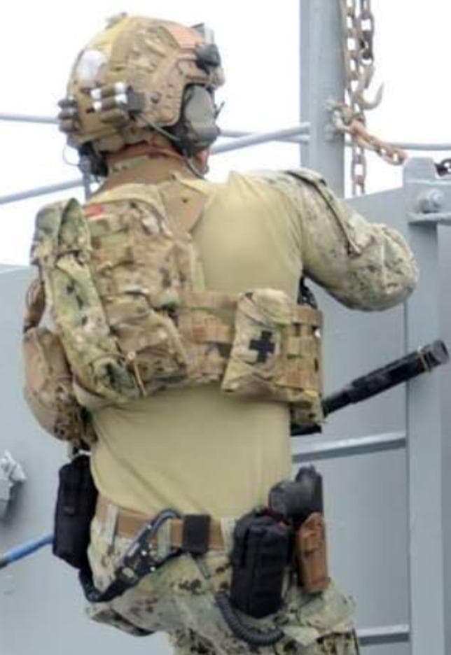 K*C様 SEMAPO AOR2 コンバットパンツ NAVY CUSTOM DE