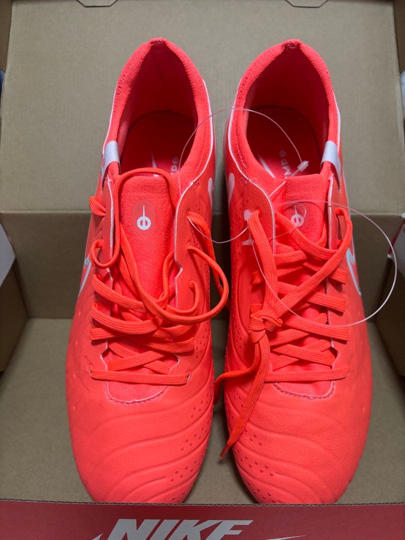 ナイキ ティエンポ レジェンド 10 HGプロ 27センチ