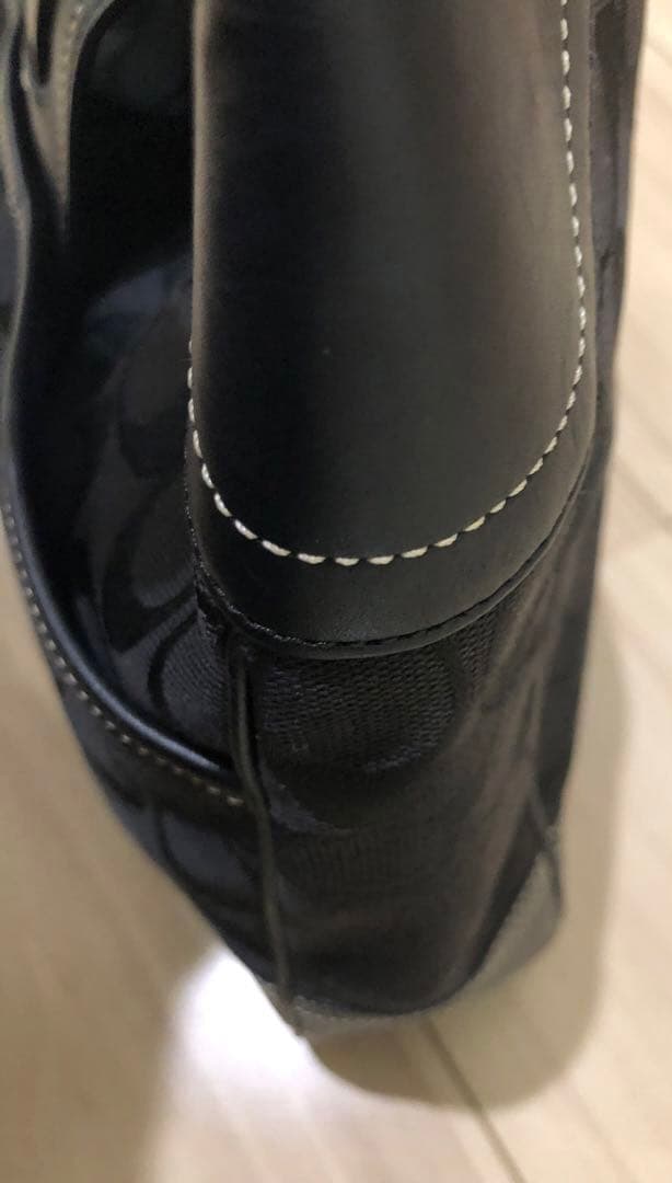 【美品】【COACH】ショルダーバッグ　シグネチャー　ブラック