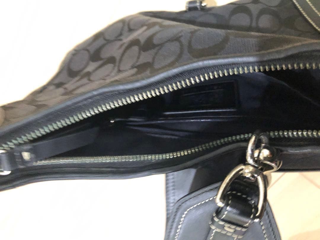 【美品】【COACH】ショルダーバッグ　シグネチャー　ブラック