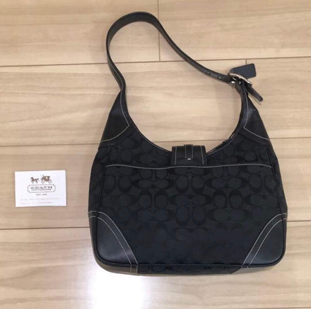 【美品】【COACH】ショルダーバッグ　シグネチャー　ブラック