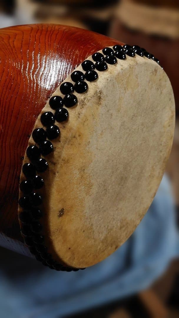 しんページ。ケヤキくり抜き和太鼓