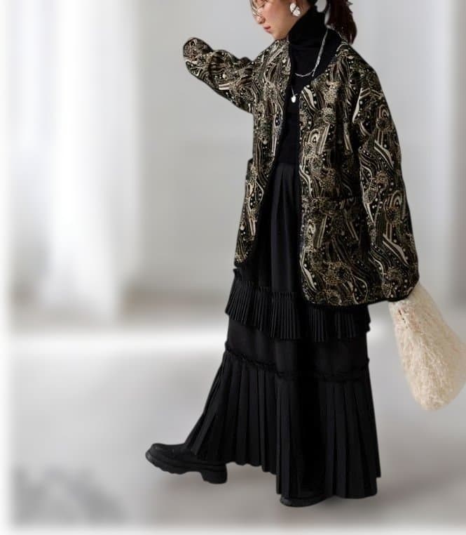 «美品» antiqua　ノーカラージャケット　キルティング　オフホワイト　男女