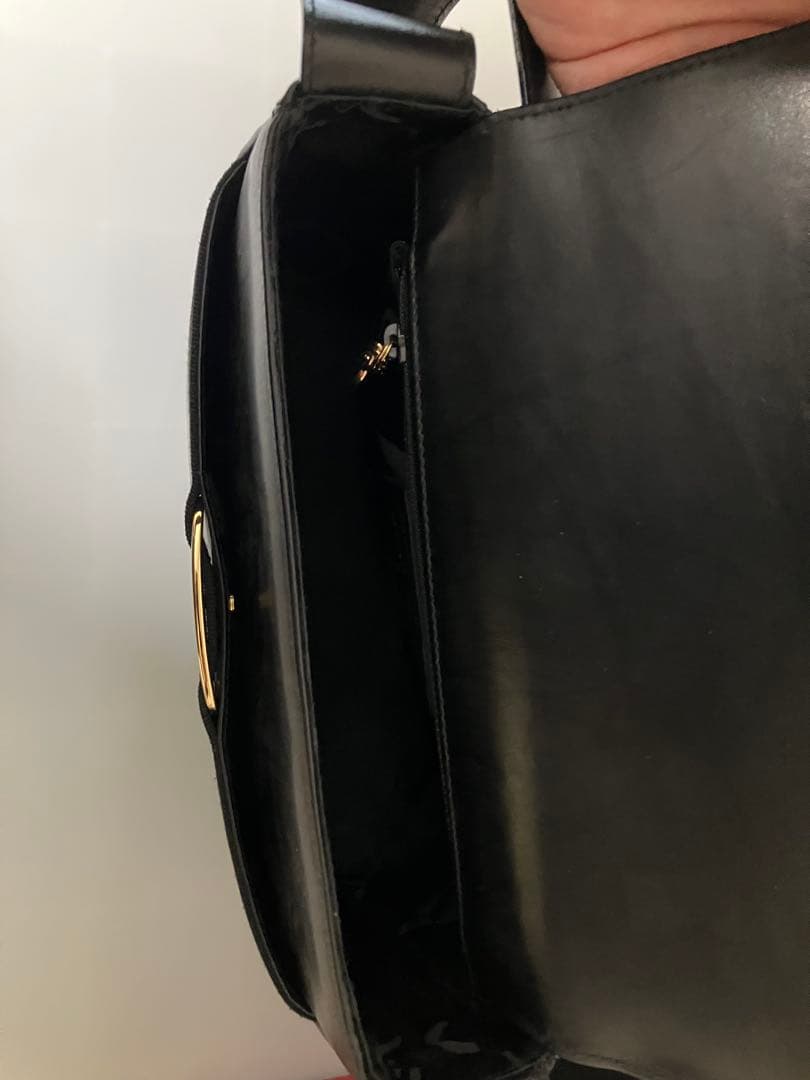 新品未使用　フェラガモ　ショルダーバッグ　AQ-217203