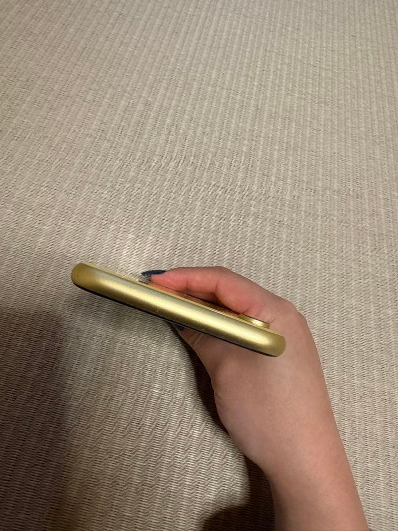 iPhone XRイエロー256GB