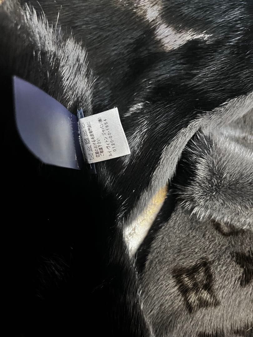 美品　ルイヴィトン　モノグラムリバース　ミンクスカーフLV MINK FUR