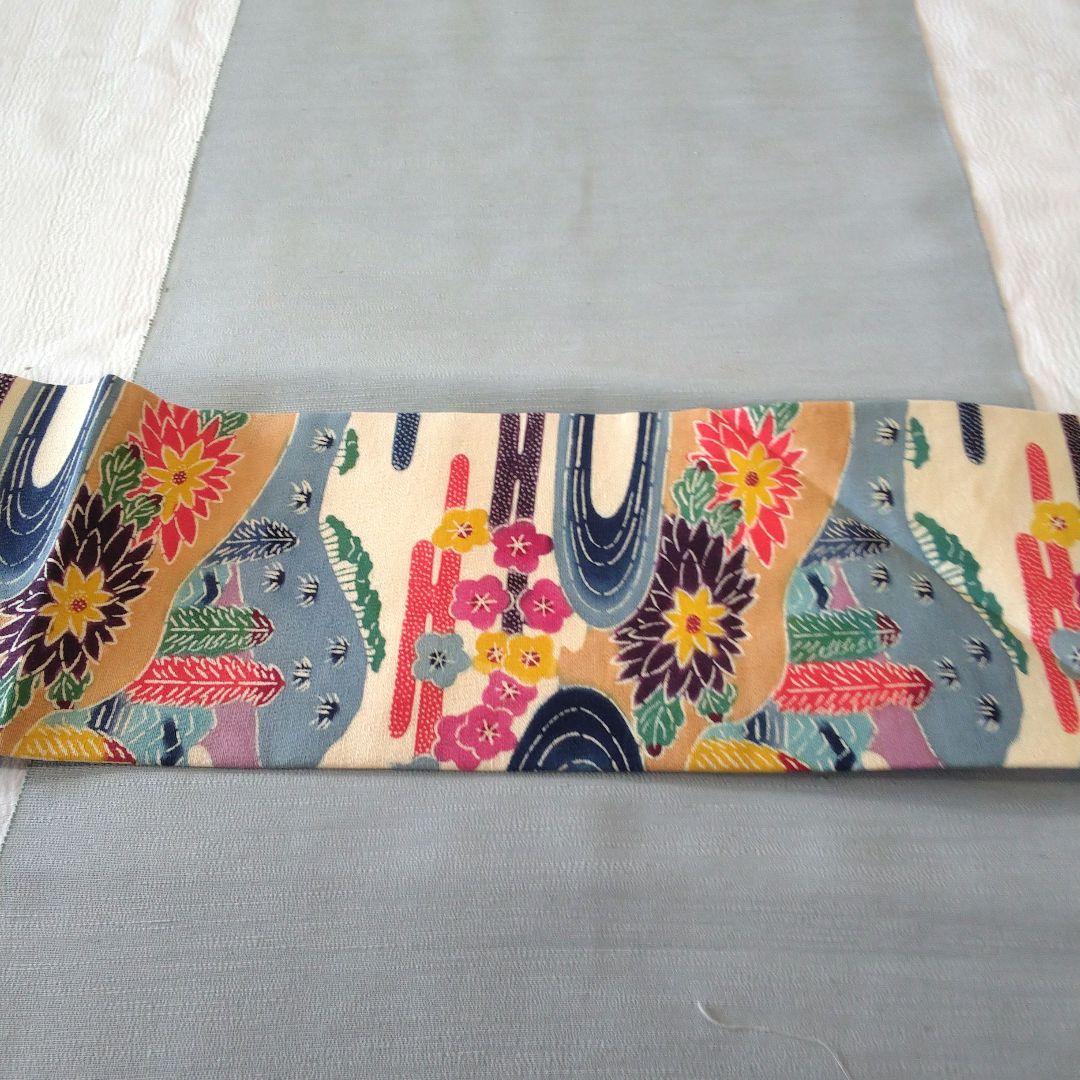 ⭐️お客様決定⭐️型染めの名古屋帯▪アイボリー地紅型風流水、菊、松竹梅で鮮やかな