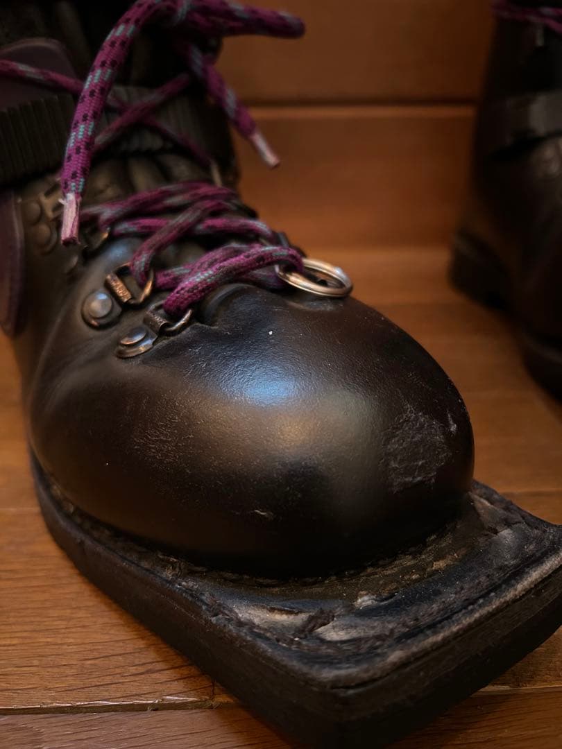 スカルパ　ローガン　27センチ