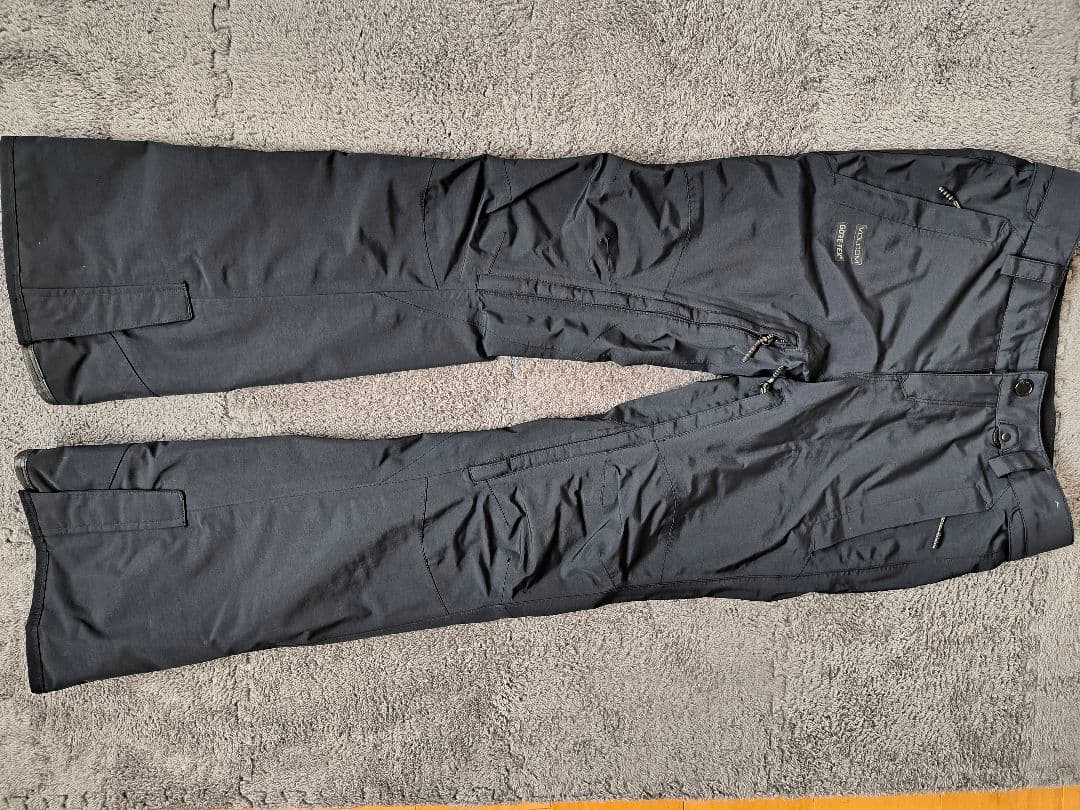 ボルコムGORE-TEXパンツ　スリムフィットSサイズ　黒　レディース　美品