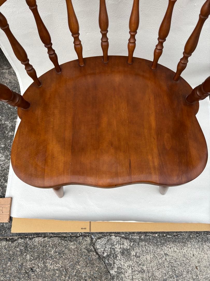 アンティークな飛騨産業 キツツキ ウィンザーチェアー　きれい　木製チェア　ラスト