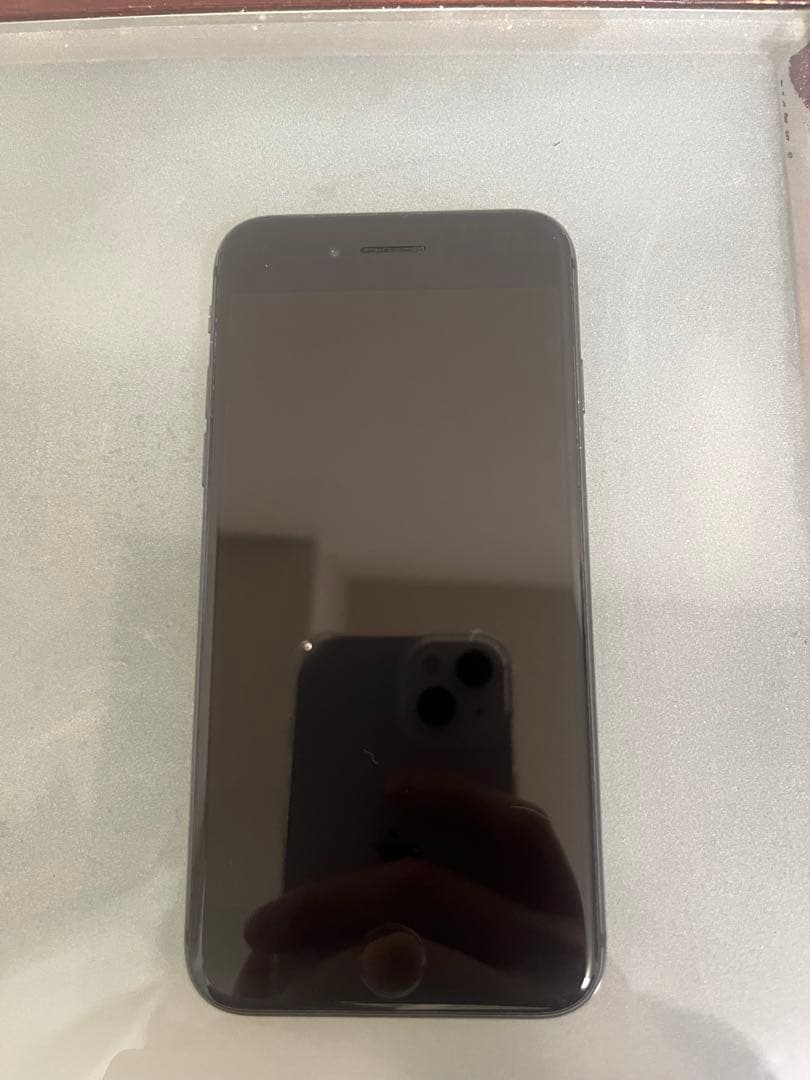 iPhone 8 64GB スペースグレイ　SIMロック解除済み