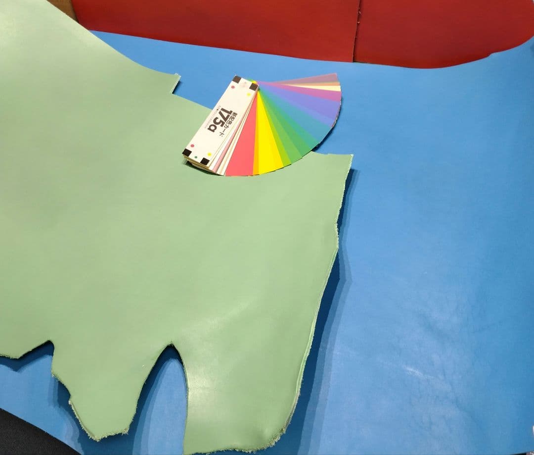 ★Muny様★ウォレットロープ極太☆ヌメ革ブルー×ナチュラル☆12本編み