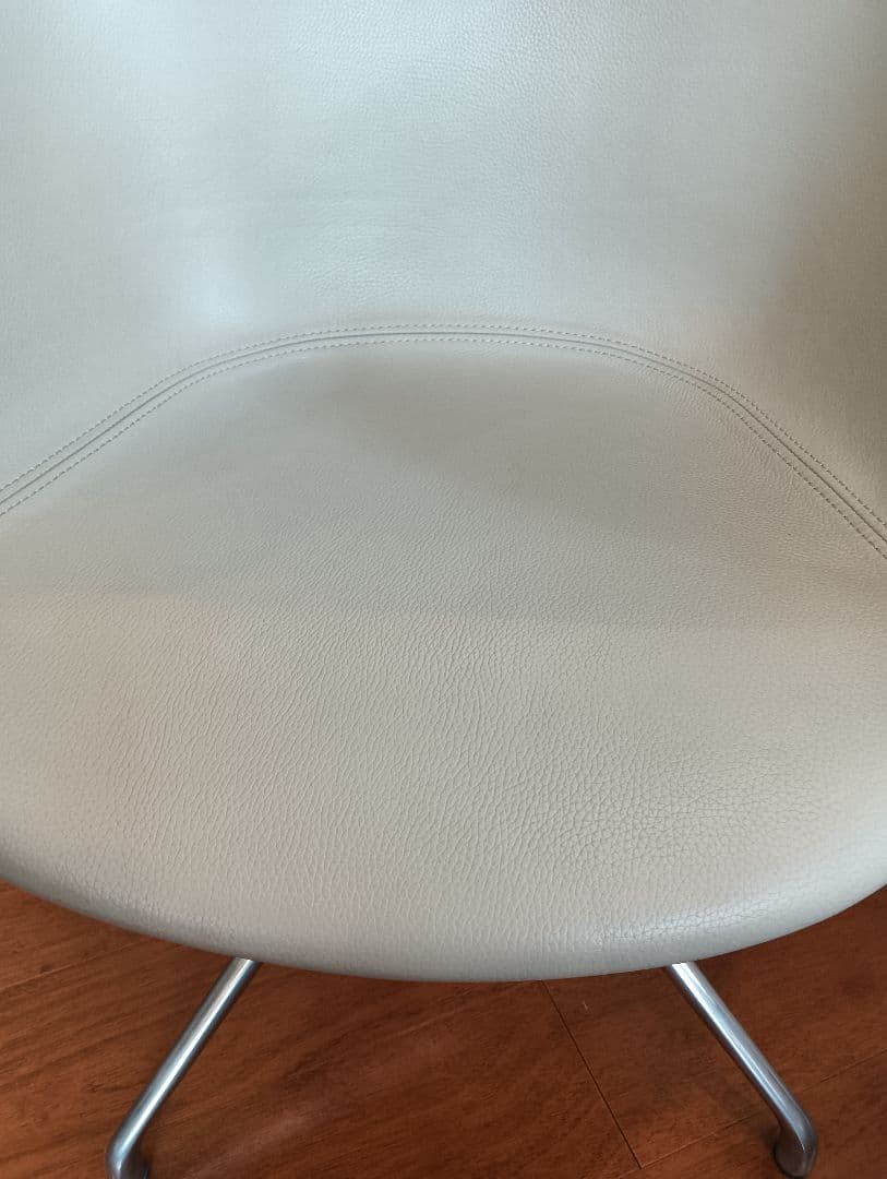 専用【展示品:美品】ボーコンセプト アデレードチェア 本革グレー