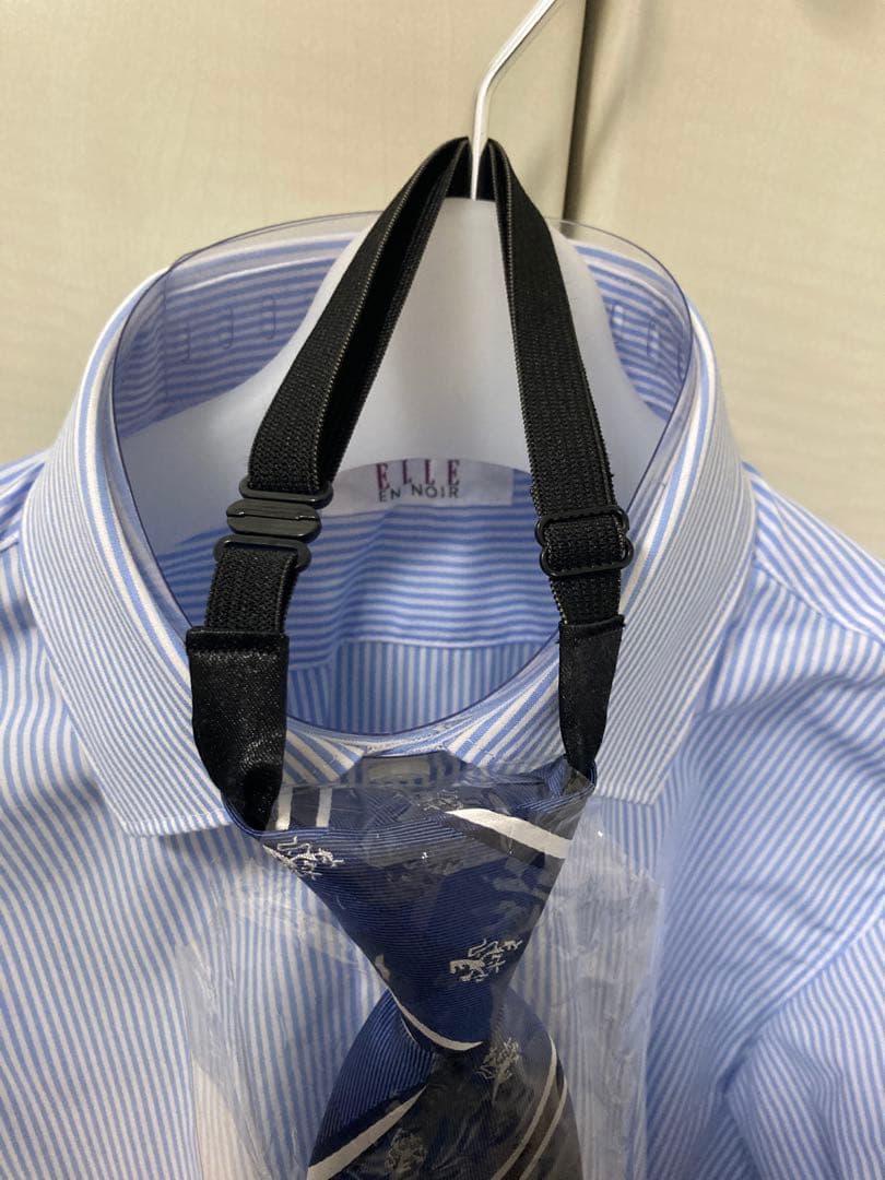 新品未使用　ELLE 男の子 スーツ セット 150 紺