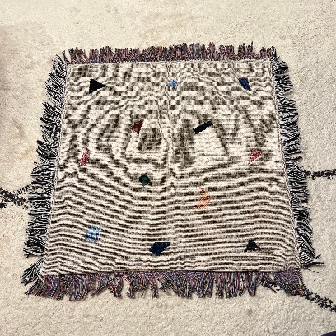 kondo daisuke unico クッションカバー