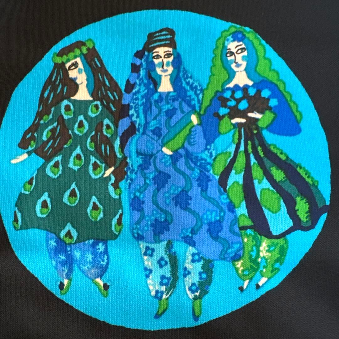 【未使用に近い】✨トクコプルミエヴォル✨黒地鮮やかなブルー系プリントチュニック❣️