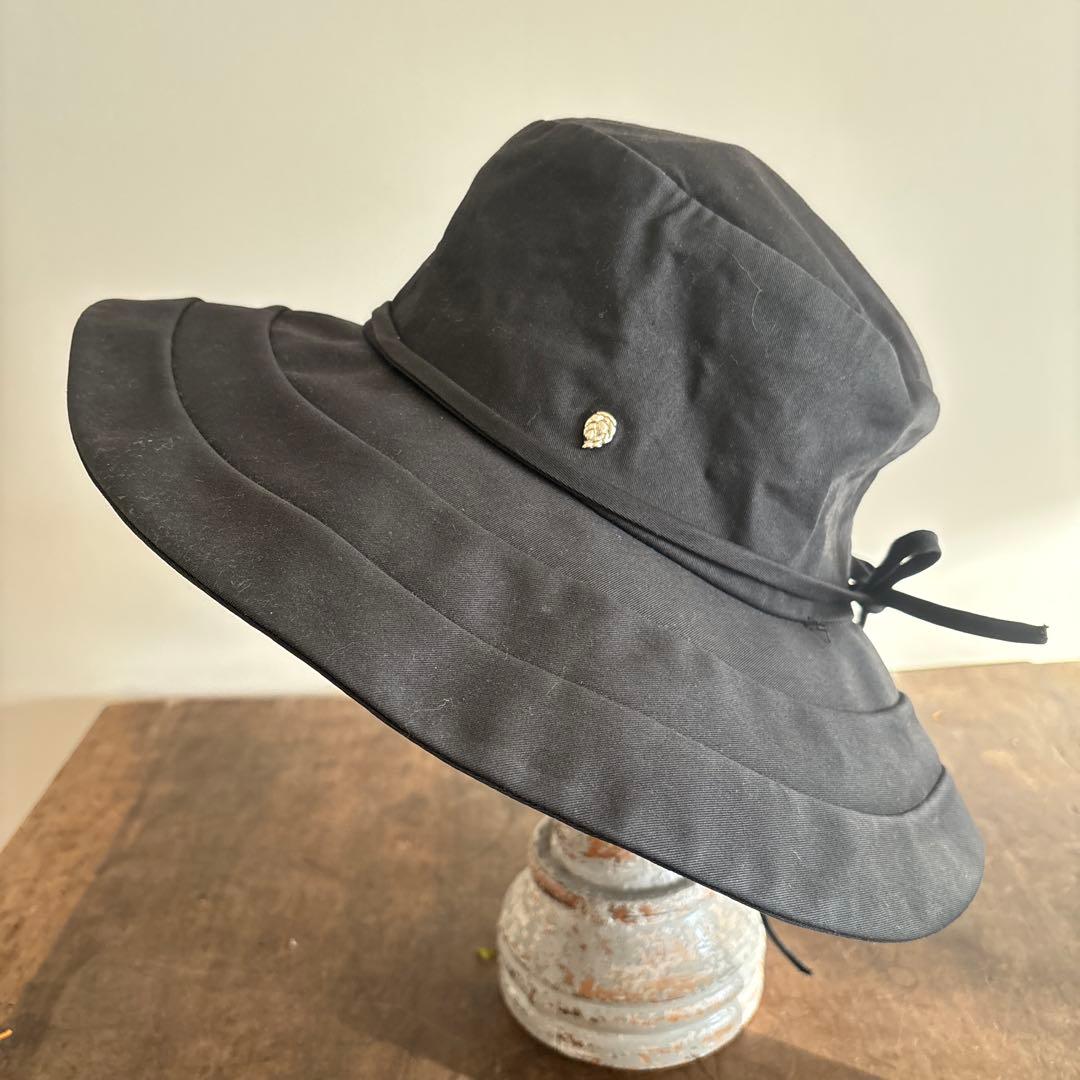 ヘレンカミンスキーブラック ハット