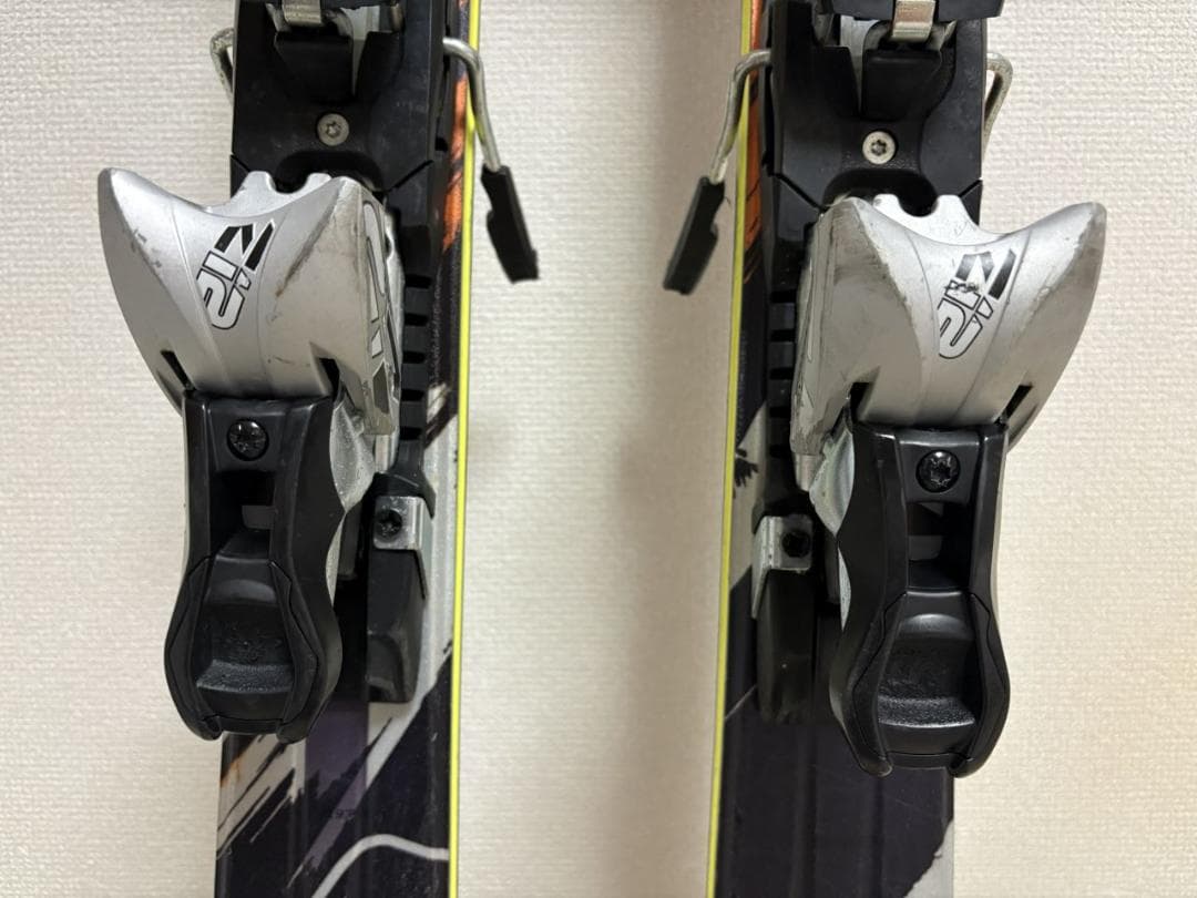 スキー YT-MWK Salomon 24 MUSTANG + Z12 Speed