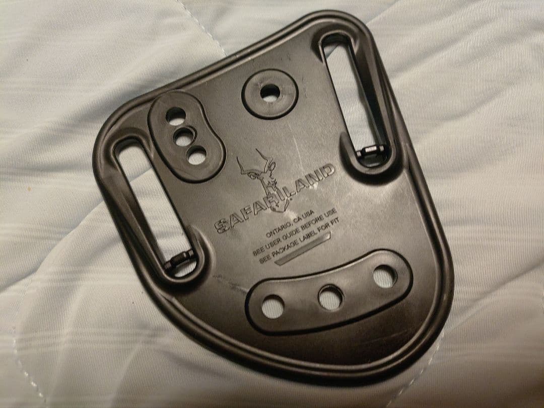 GLOCK 34/35 ホルスター 　サファリランドG17gen5使用可