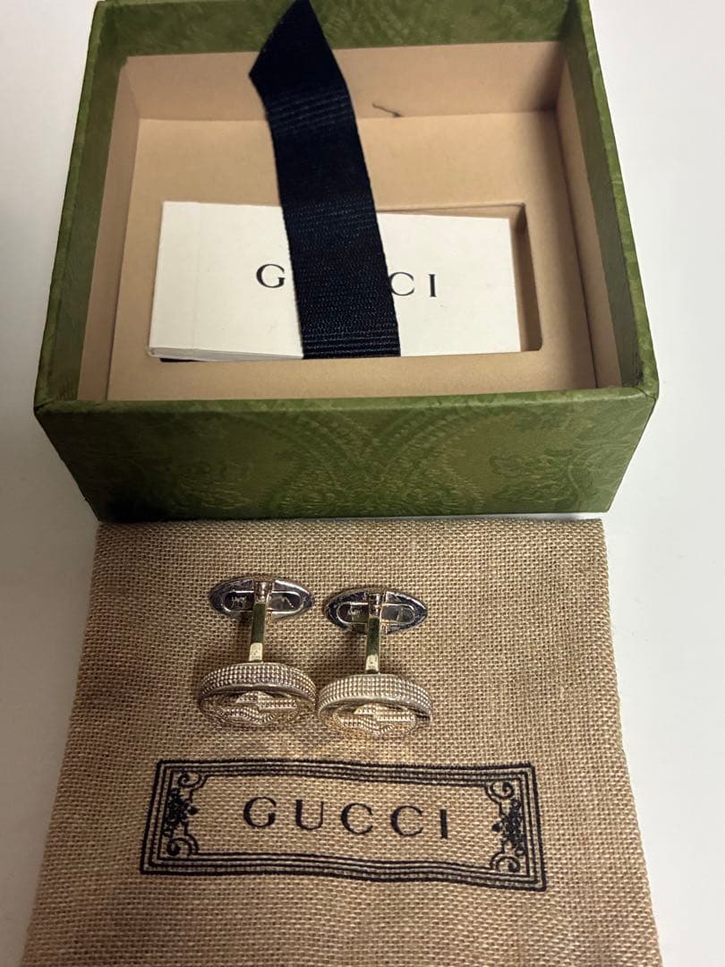 GUCCI シルバー ロゴカフリンクス