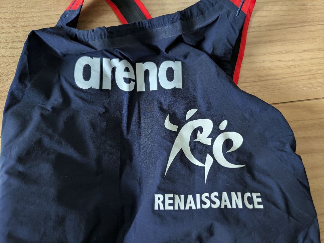 ルネサンス　arenaアクアフォース　SSサイズ