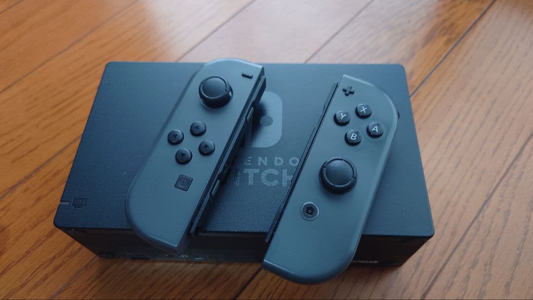 ★Nintendo Switch本体★ケース★任天堂★スイッチ
