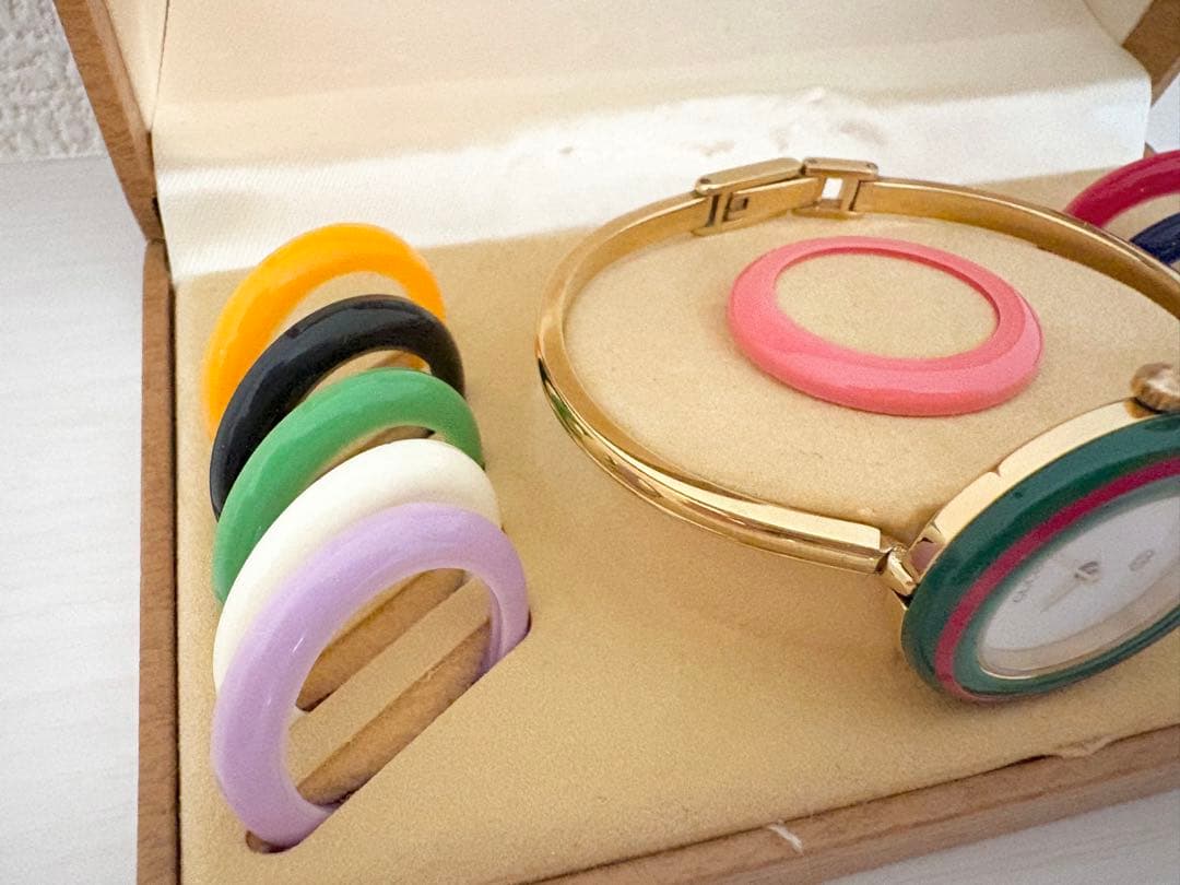 GUCCI 箱付き レディース 時計 チェンジベゼル 12色