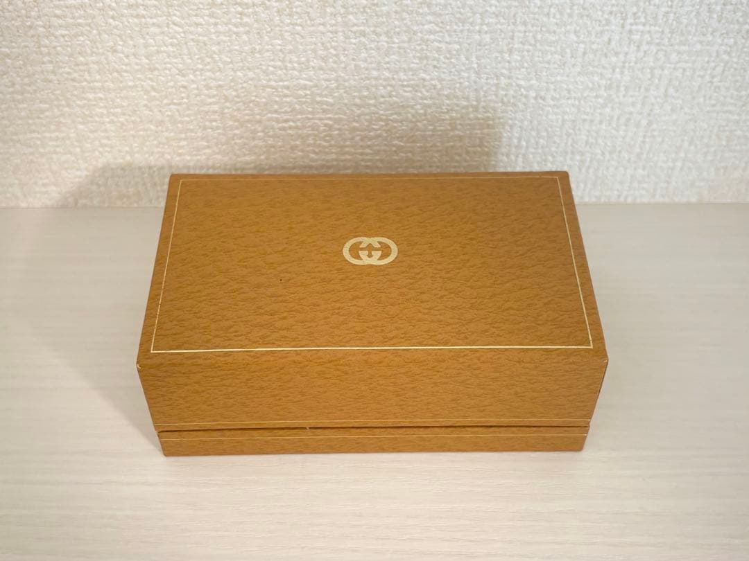 GUCCI 箱付き レディース 時計 チェンジベゼル 12色