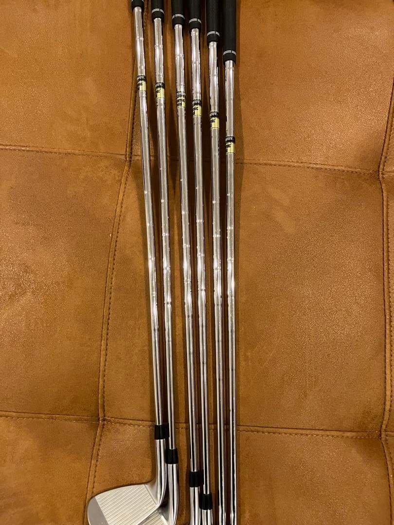 【値引交渉可】Titleist タイトリスト T100 2023 DG X100