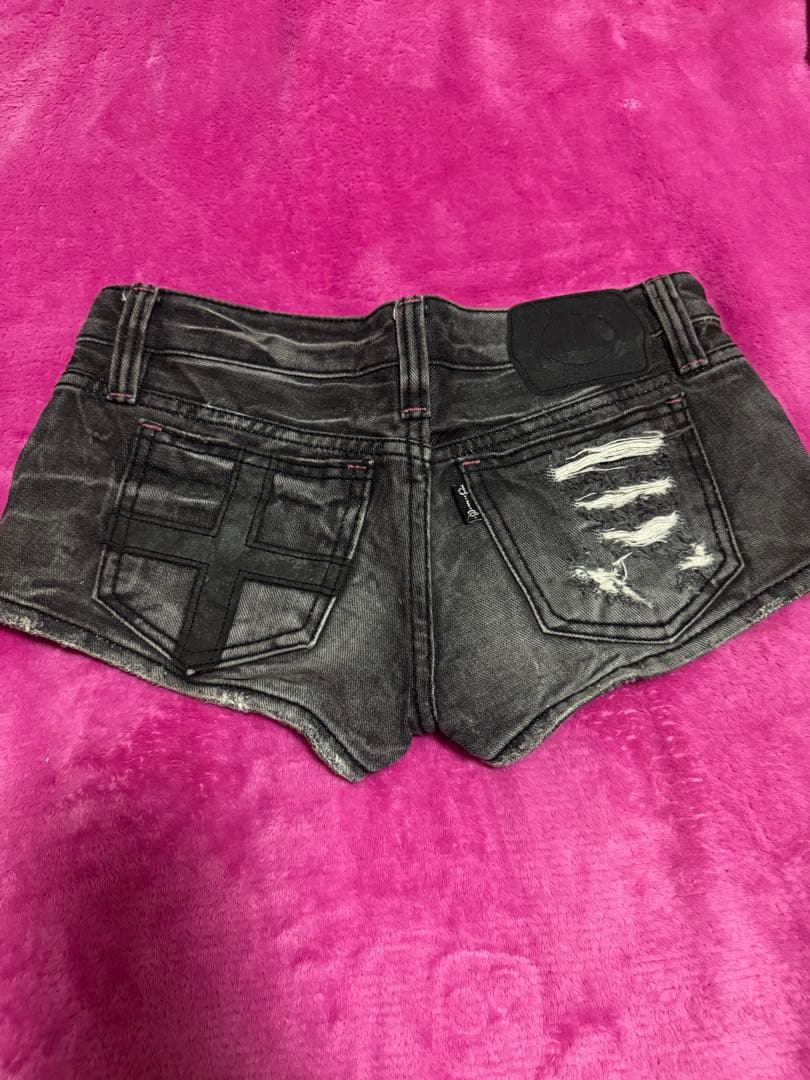 d.i.a. ゼブラ柄 ポケット付き デニムショートパンツ