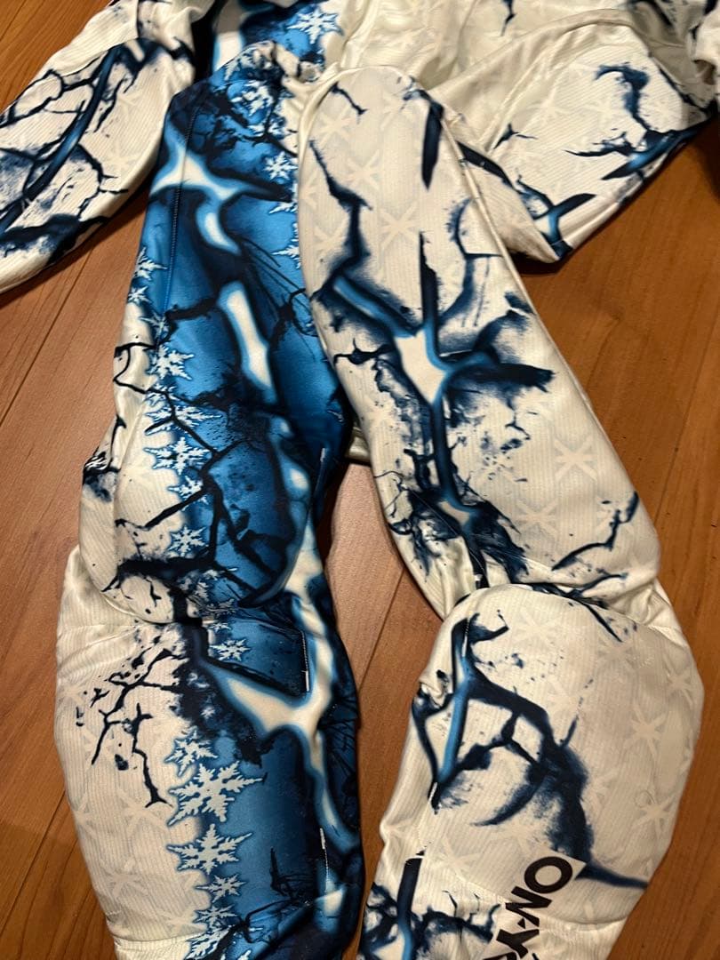 オンヨネ　パット入りレーシングワンピース　Lサイズ