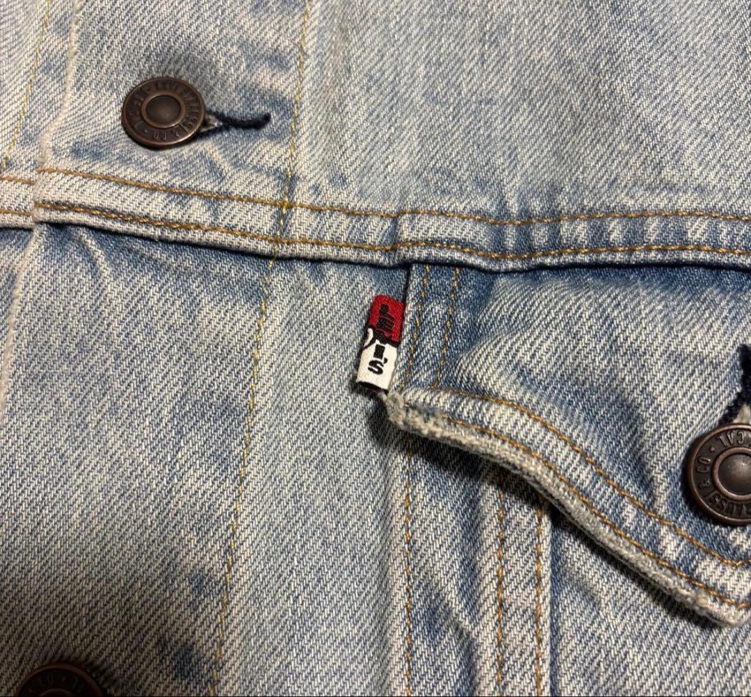 状態良好 廃盤品 リーバイス ポケモン 25周年 コラボ デニムジャケット M