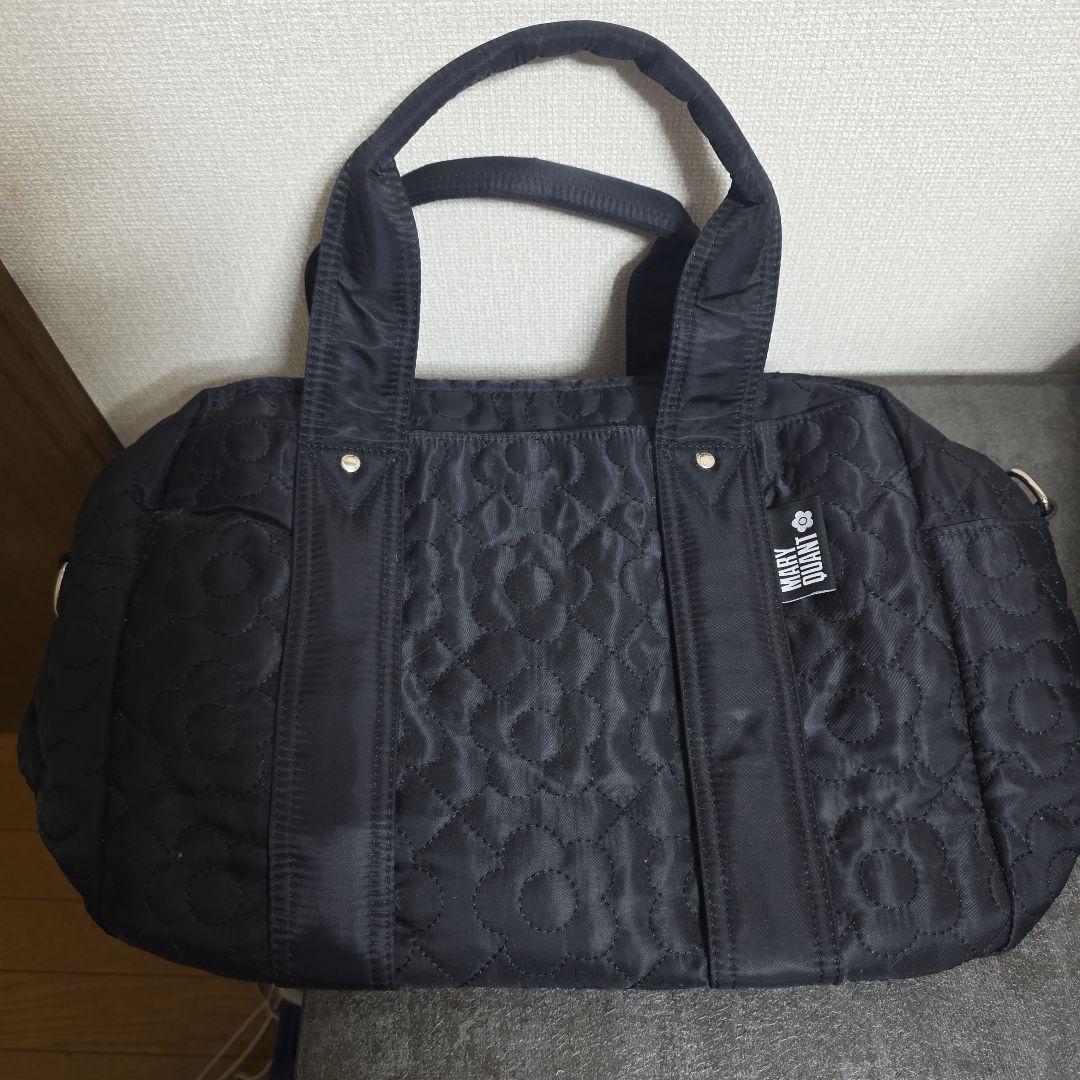 【未使用品】マリークワントデイジーキルティングショルダーバッグ 黒