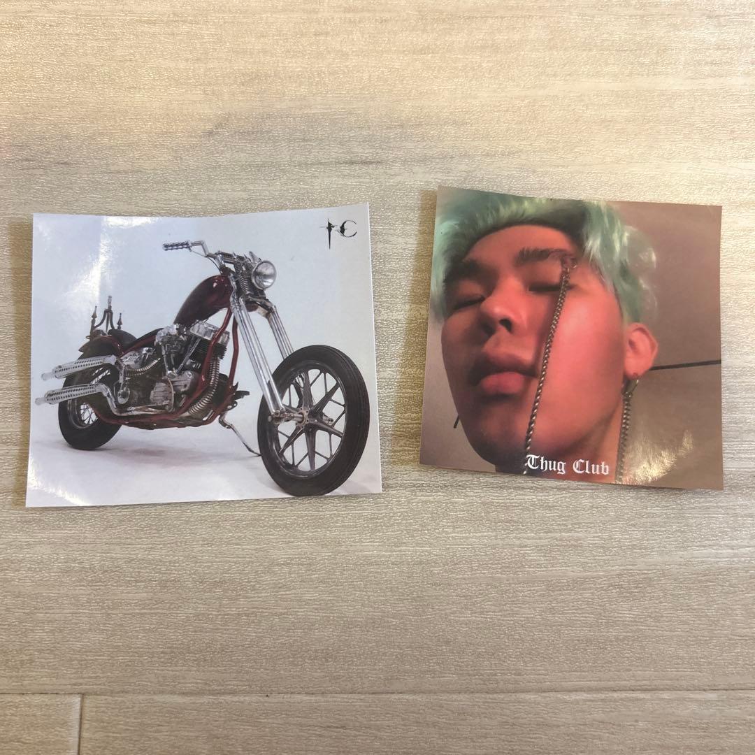 THUG CLUB Tank Top \"White\" 2 enhypenニキ着用