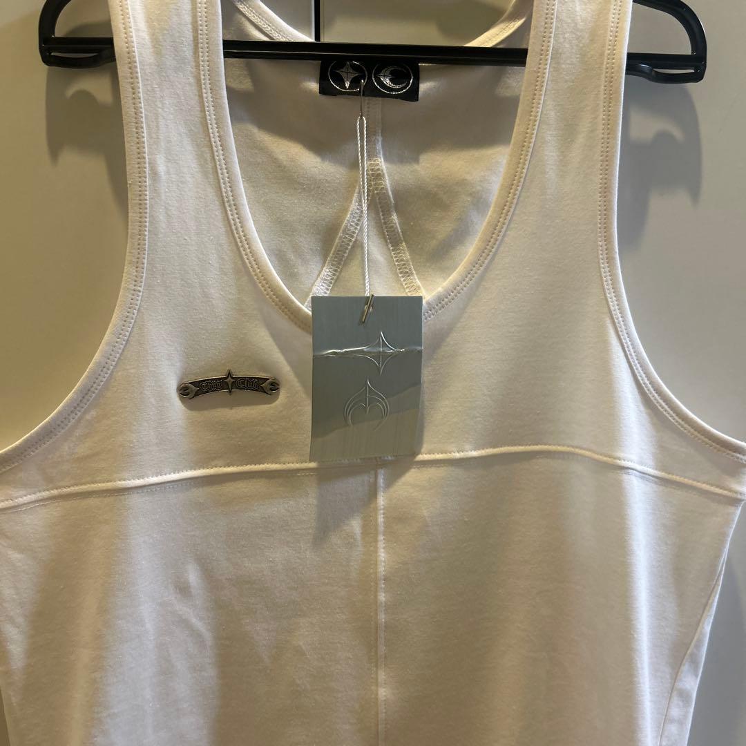 THUG CLUB Tank Top \"White\" 2 enhypenニキ着用
