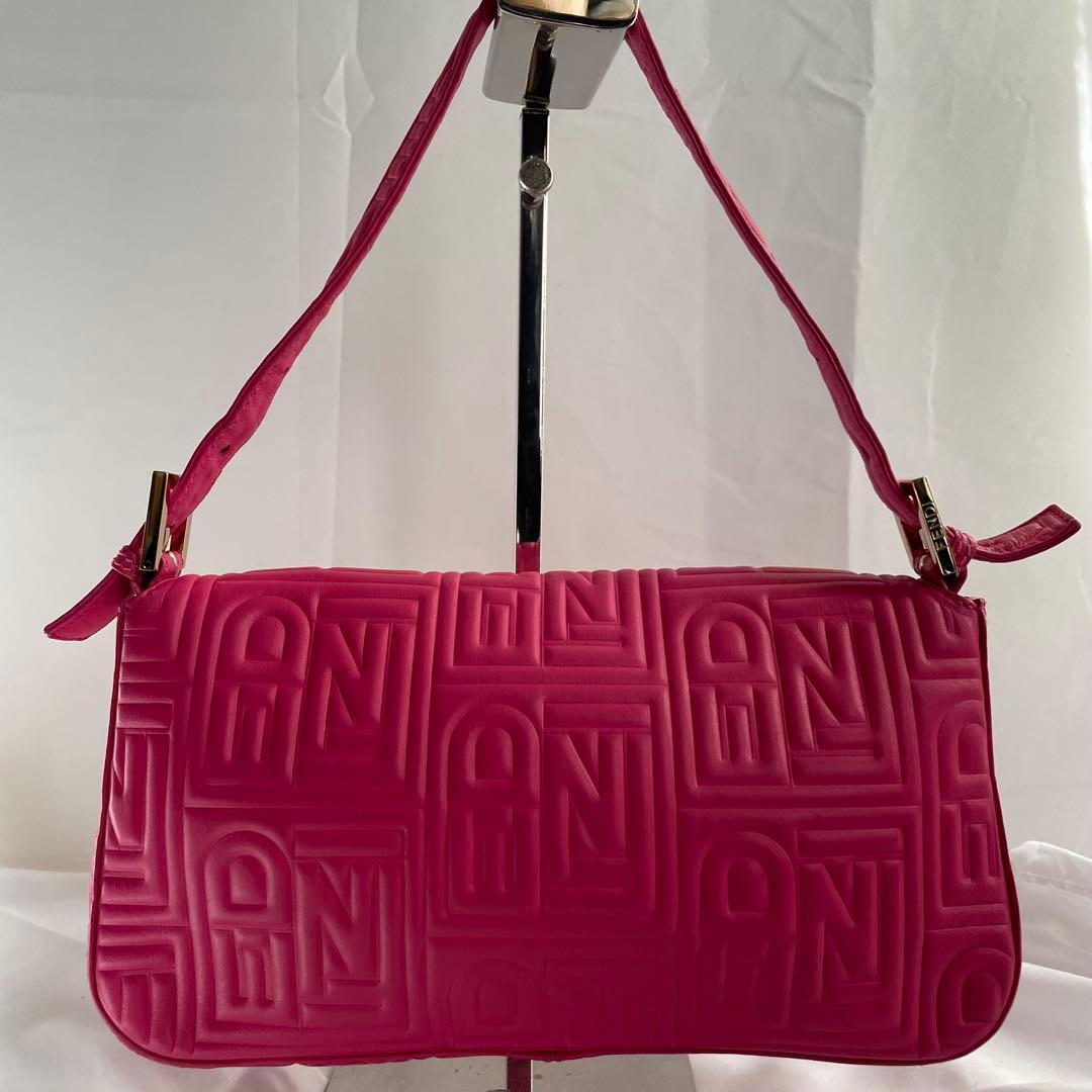 ✨️未使用級✨️ FENDI フェンディ　マンマバケット　ハンドバッグ　レザー