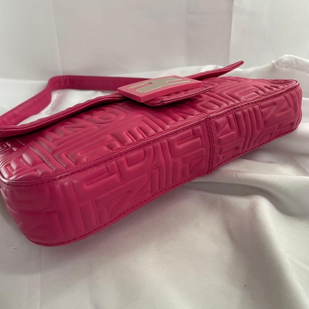 ✨️未使用級✨️ FENDI フェンディ　マンマバケット　ハンドバッグ　レザー