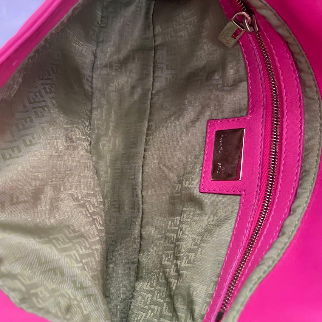 ✨️未使用級✨️ FENDI フェンディ　マンマバケット　ハンドバッグ　レザー