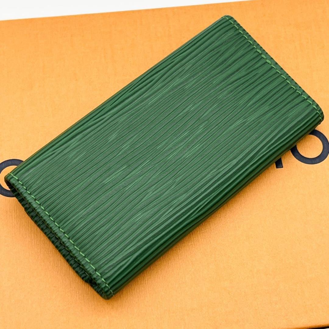 【美品】ヴィトン エピ ミュルティクレ4 キーケース ボルネオグリーン