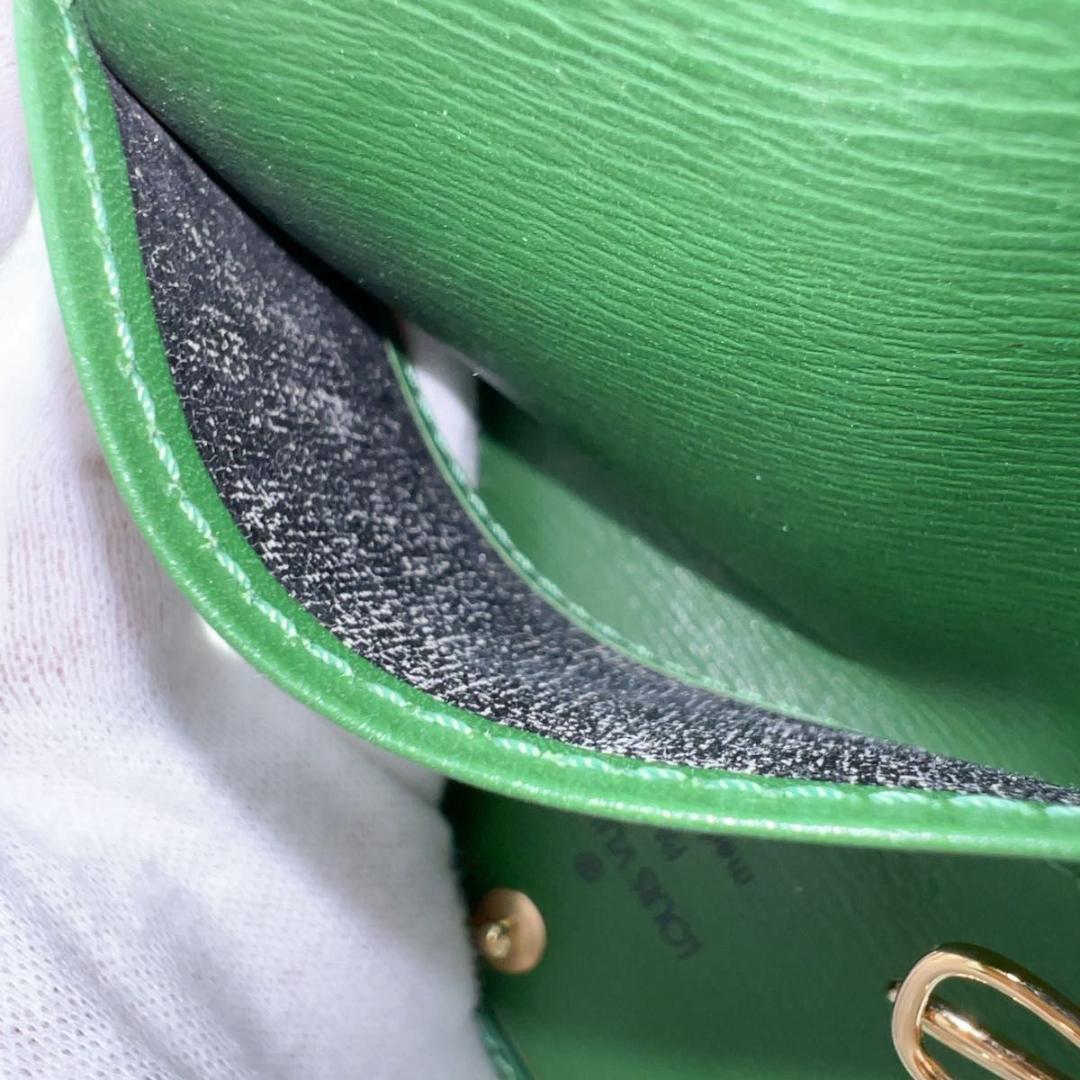 【美品】ヴィトン エピ ミュルティクレ4 キーケース ボルネオグリーン