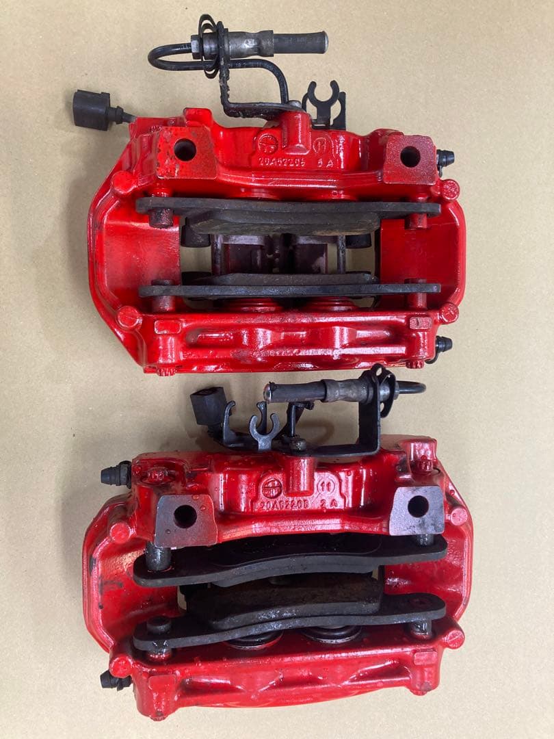 ポルシェカイエン958プラチナ2014年式ブレーキキャリパーブレンボ製