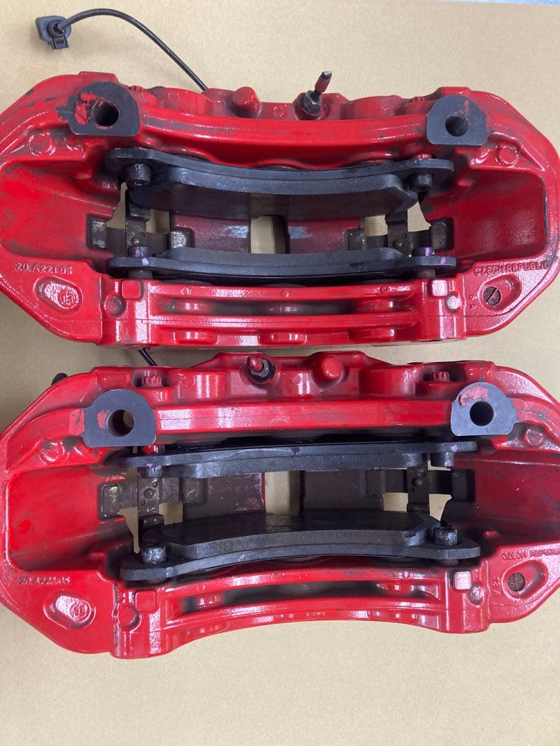 ポルシェカイエン958プラチナ2014年式ブレーキキャリパーブレンボ製