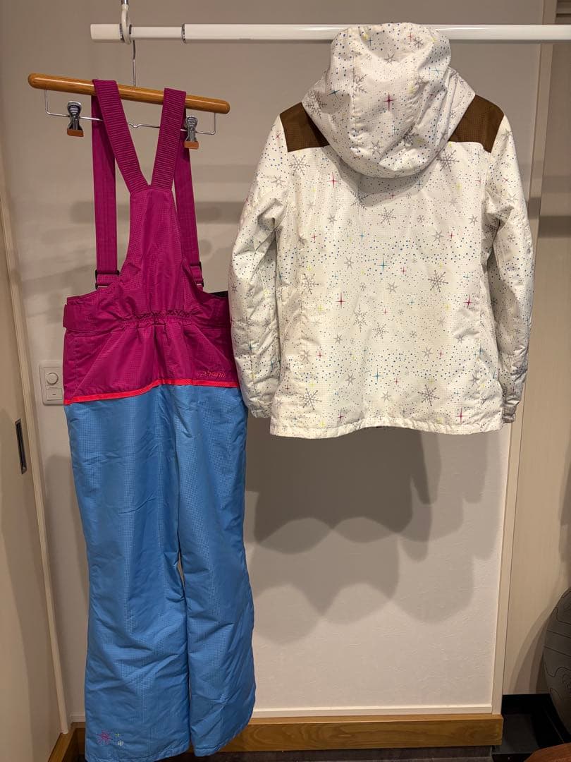 ★女の子用 フェニックス スキーウェア 160cm おまけ付★ descente